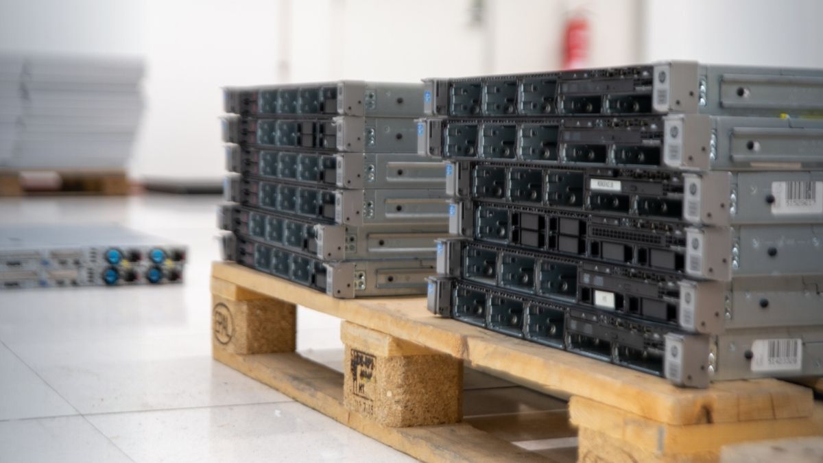 Bare metal servers